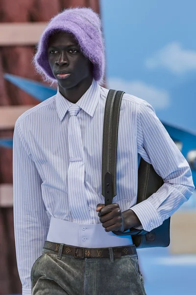 Look 41